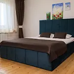 гражда 홀리데이파크